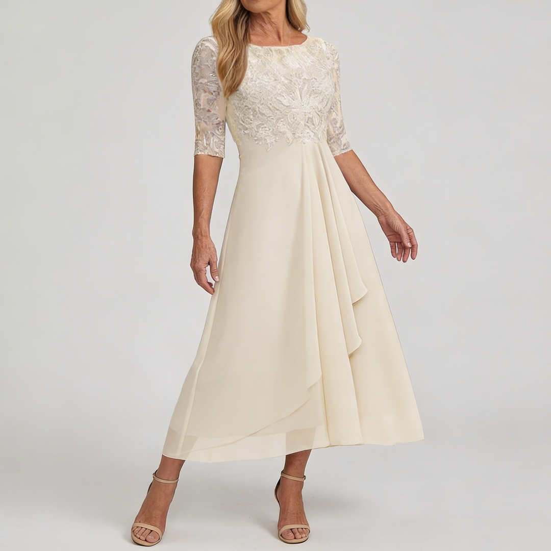 Rose™ | The Flattering Lace Midi Dress